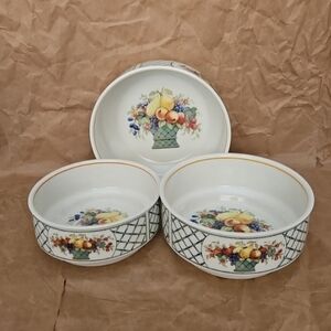 SET OF 3 VILLEROY & BOCH BASKET NESTING VEGETABLE BOWLS  PRISTINE CONDITION